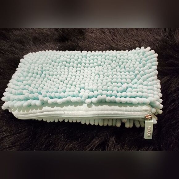 Plush Pocket Pencil Case/Makeup Case Mint Green/Sea Foam Green Color - Picture 8 of 8